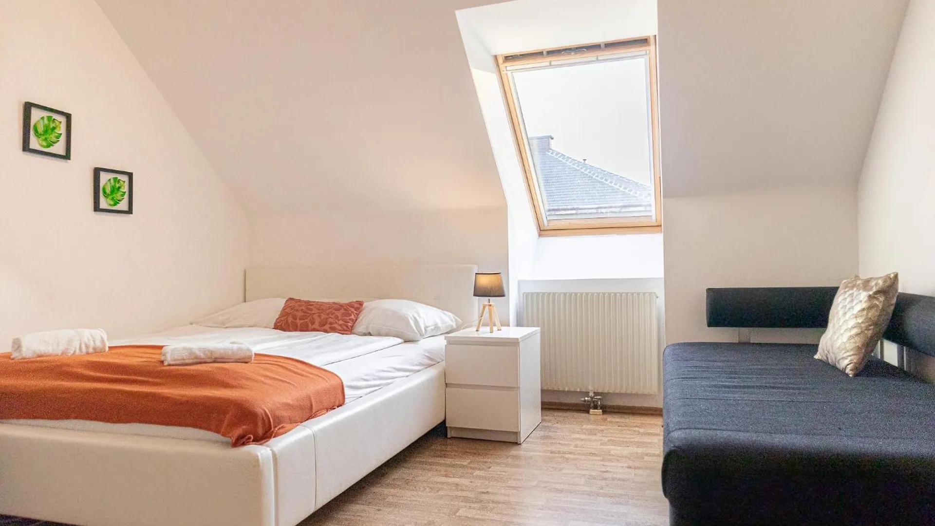 Apartmán Comfy 2Br Apt, Near Bahnhof Rennweg & Belvedere Vídeň